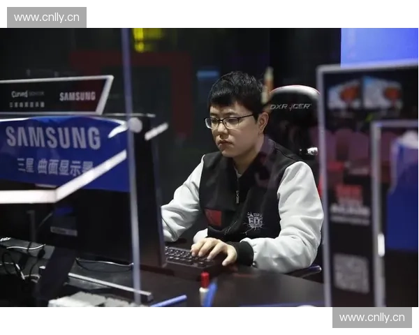 从职业赛场到解说舞台DOTA2笑笑用幽默与智慧诠释电竞人生